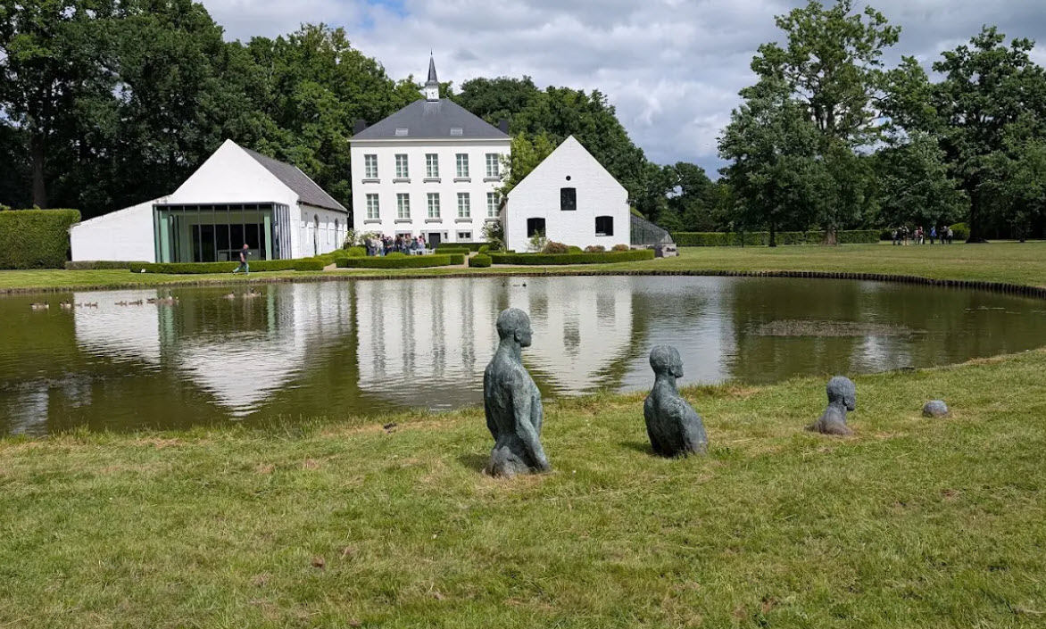 Kasteel Lagendal, Belgium